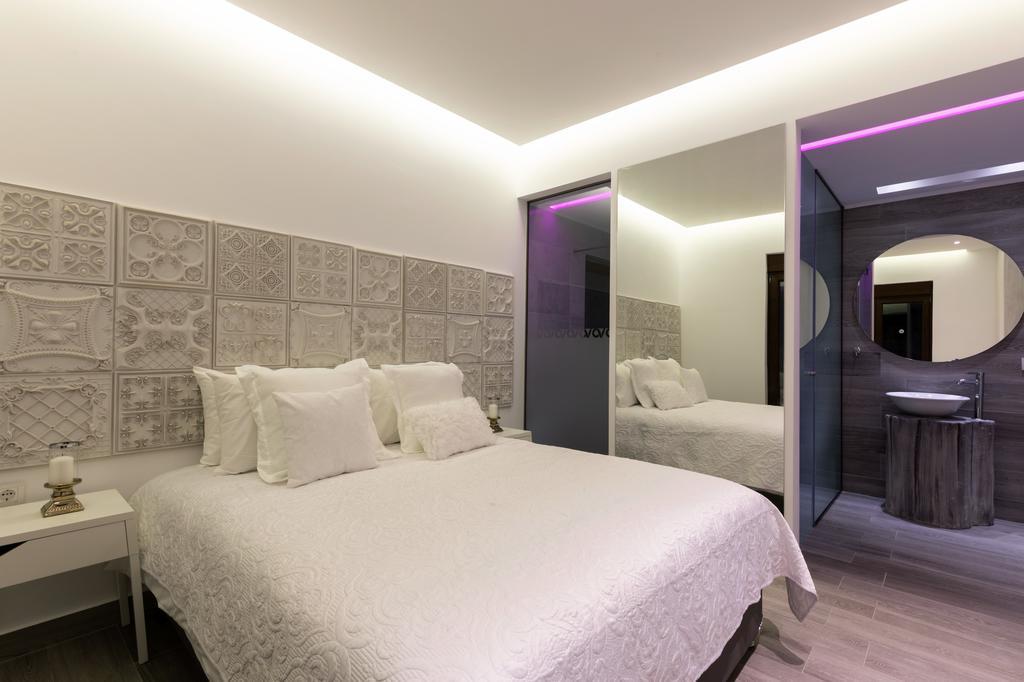 Antonoglou Beach Villas - Waterfront Luxury Retreat Lakhania Eksteriør bilde